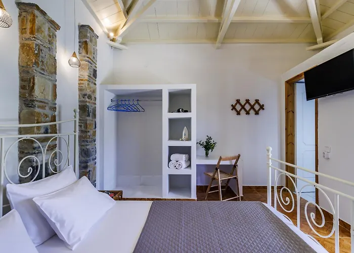 Likasti 스코펠로스 타운